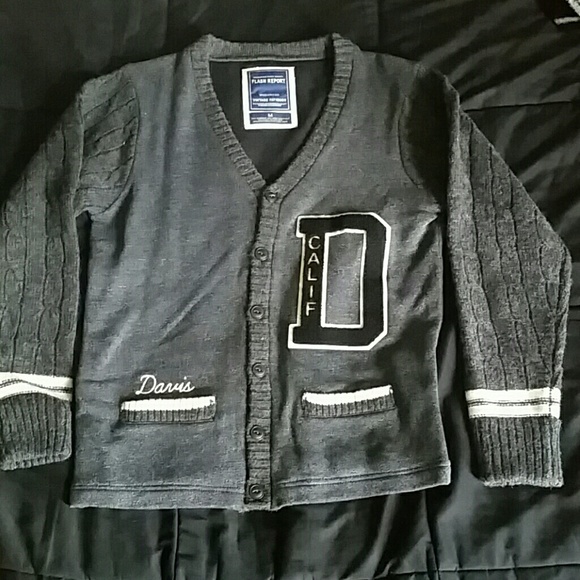 *final price drop* vintage varsity sweater