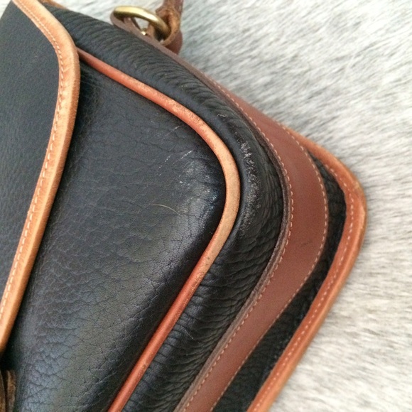 Vintage Dooney and Burke blk shoulder bag - Picture 4 of 4