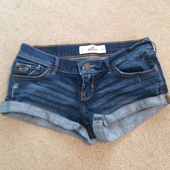 Hollister Denim Shorts - Picture 1 of 2