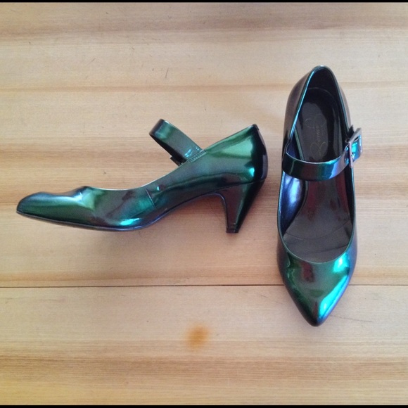 Jessica Simpson sz 9.5 Delia Green Iridescent Heel