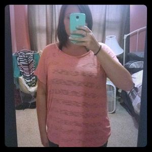 Coral sweater like top