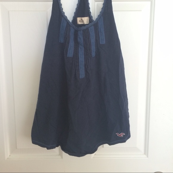 Navy Floral Detailing Tank - Picture 2 of 2