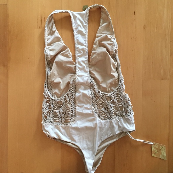SOLD Indah one piece swimsuit size small bnwt - Picture 2 of 4