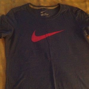 Nike t-shirt