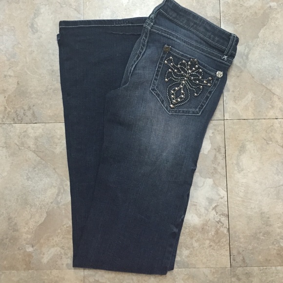 Size 0 wrangler rock 47 jeans