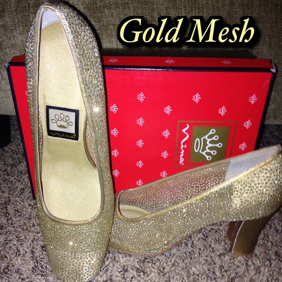 🎉 NWOT NINA SHOES