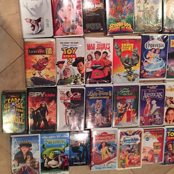 Lot of VHS tapes - Picture 2 of 3