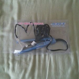 Mini Hair Straightener