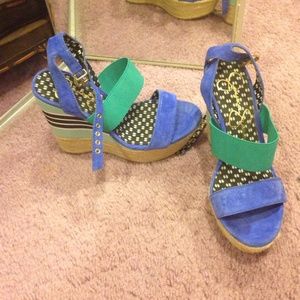 Jessica Simpson wedges