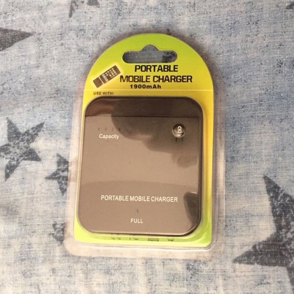 Portable mobile charger for iPhone/iPod/itouch