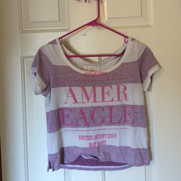 Cropped American Eagle T-Shirt