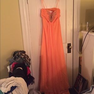 Dave and Johnny Coral prom dress. Brand new