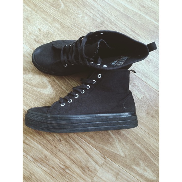 Black platform shoes
