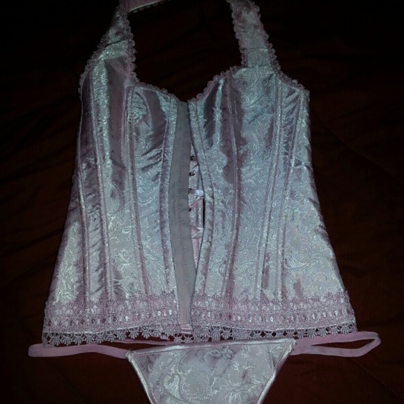 Absolutely  beautiful  pink corset top & thong pan