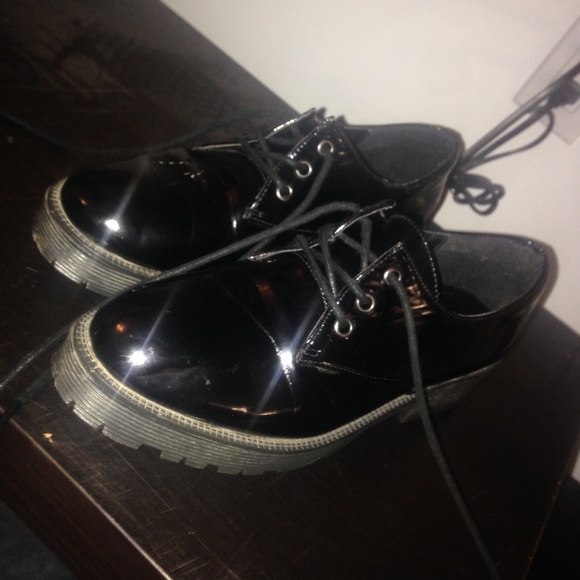 Black oxfords