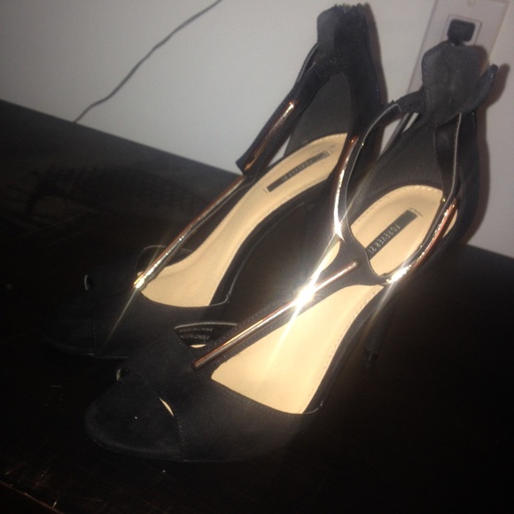 F21 gold and black heels