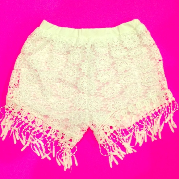 White crochet shorts