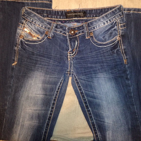 Jeans - Picture 2 of 2