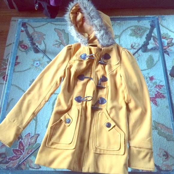 Adorable yellow corduroy jacket with faux fur