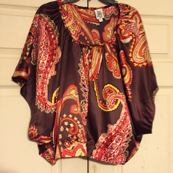 Amazing Ivy Jane Blouse with Designs ❤️💛