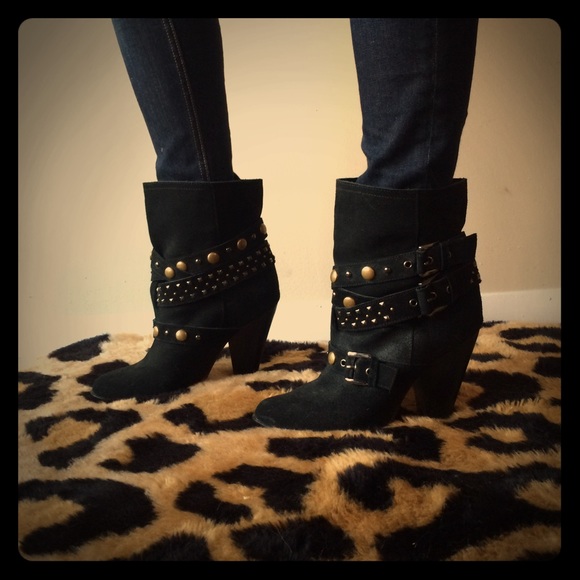 Chinese Laundry heeled booties