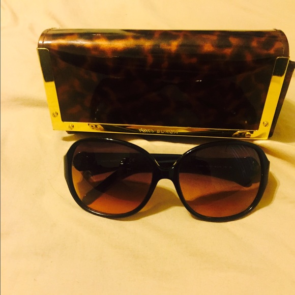 Tory burch sunglasses