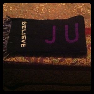 Justin Bieber scarf from the Believe Tour.