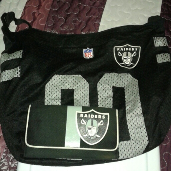 Oakland Raiders bag and wallet