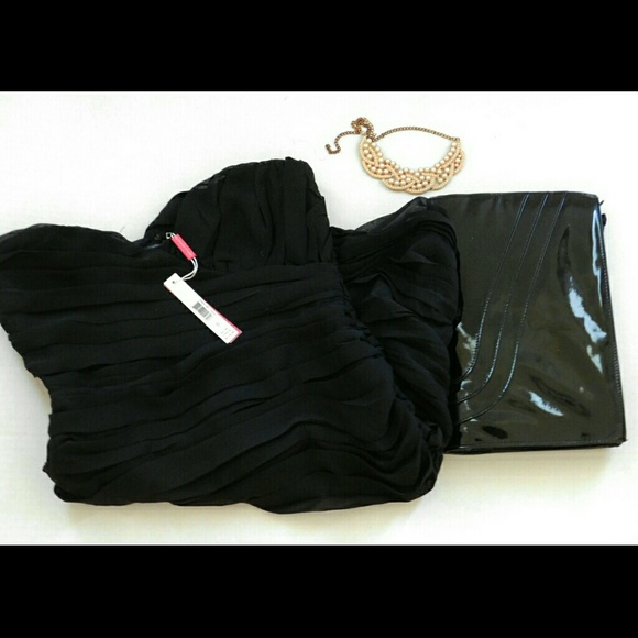 *BUNDLE DEAL* Walker Baker LBD and clutch .