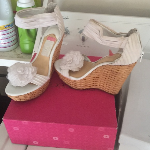 Wedges - Picture 2 of 4