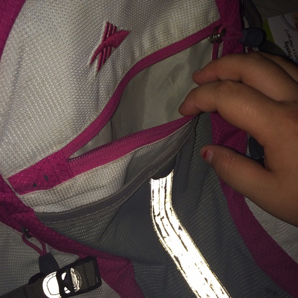 Backpack - Picture 4 of 4