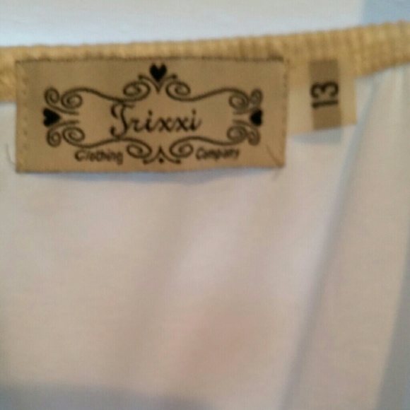 Black and white dress - Picture 2 of 2