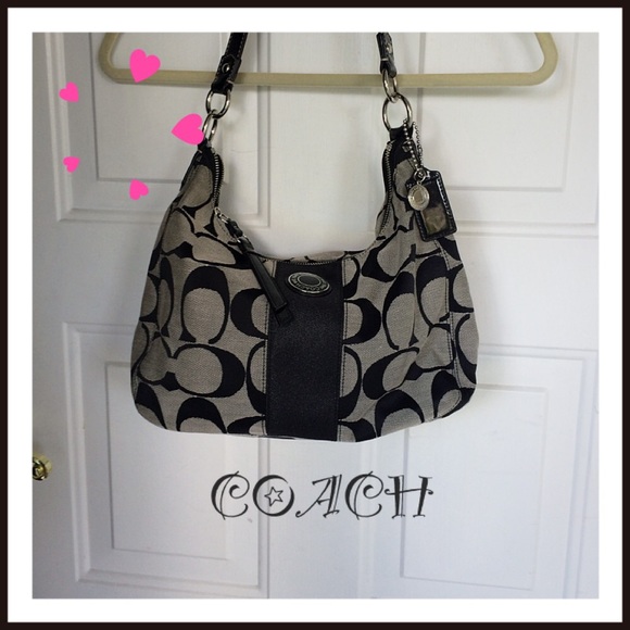Leaving Posh REDUCED~Authentic Coach Bag