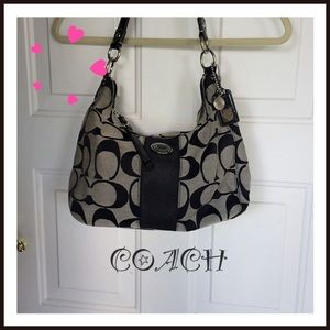 Leaving Posh REDUCED~Authentic Coach Bag