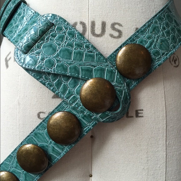 Teal Crocodile Print Belt - Picture 2 of 4