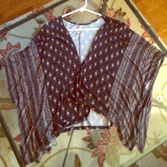 Edgy patterned kimono