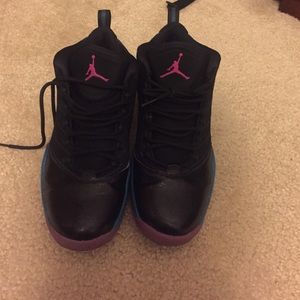 Mens Jordan shoes