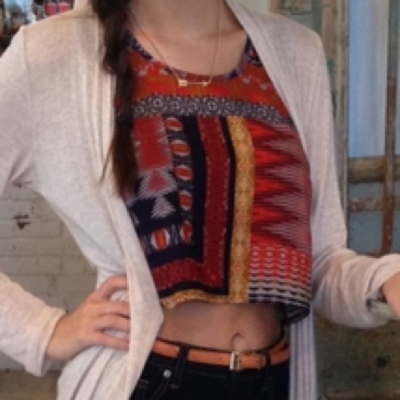 Crop top - Picture 2 of 2