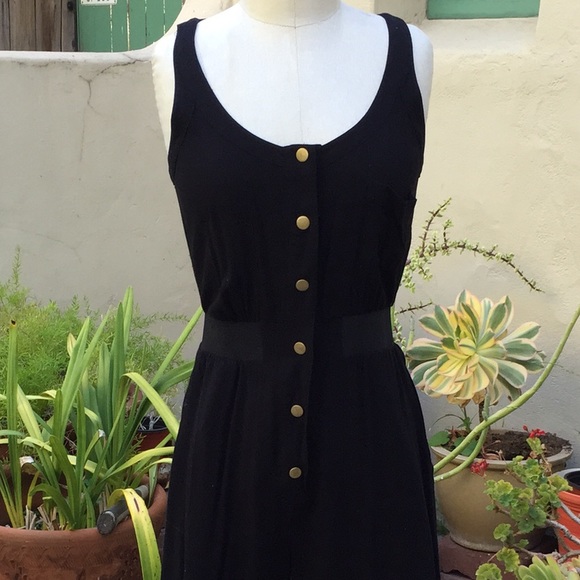 Black casual sleeveless romper - Picture 2 of 4