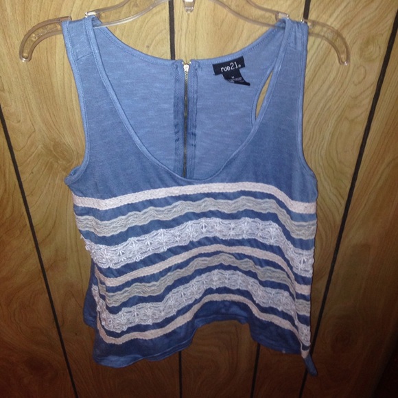 Rue 21 embroidered tank top!