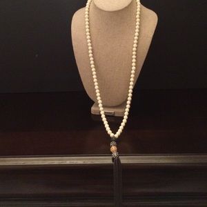 Stella and Dot Revival tassel necklace