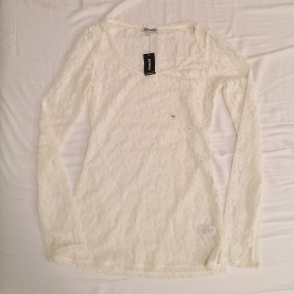 White Lace Long Sleeved Top