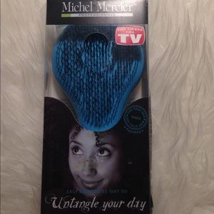 🚫Prefect for thick hair! Michel Mercier Brush🚫