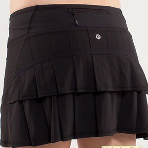 Lululemon Pace Setter Skirt 12 Tall Black EUC