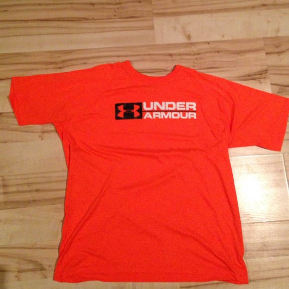 Men's Under Armour T-shirt