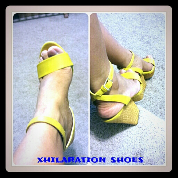 Yellow xhilaration shoes size 6