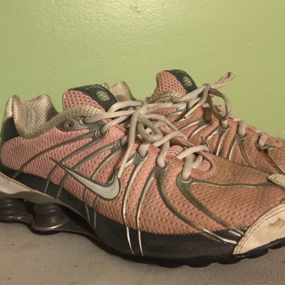 Nike Used Pink Sneakers!