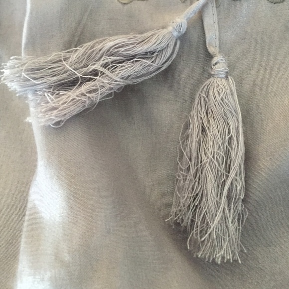 Top - Picture 3 of 4