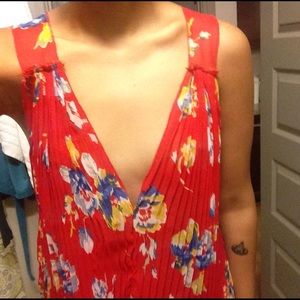 Red floral deep cut top