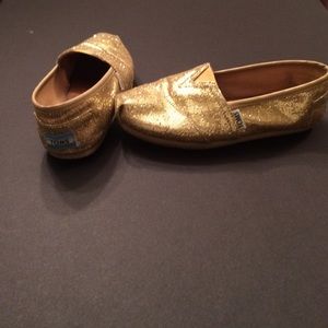 Gold sequins TOMS